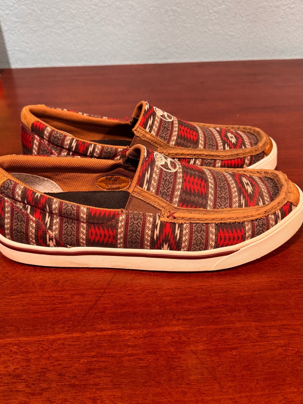 TWISTED X MEN'S SOUTHWESTERN SLIP-ON LOPERS